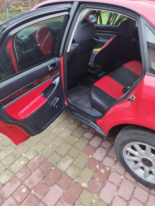 Продам дуже гарне та економне авто