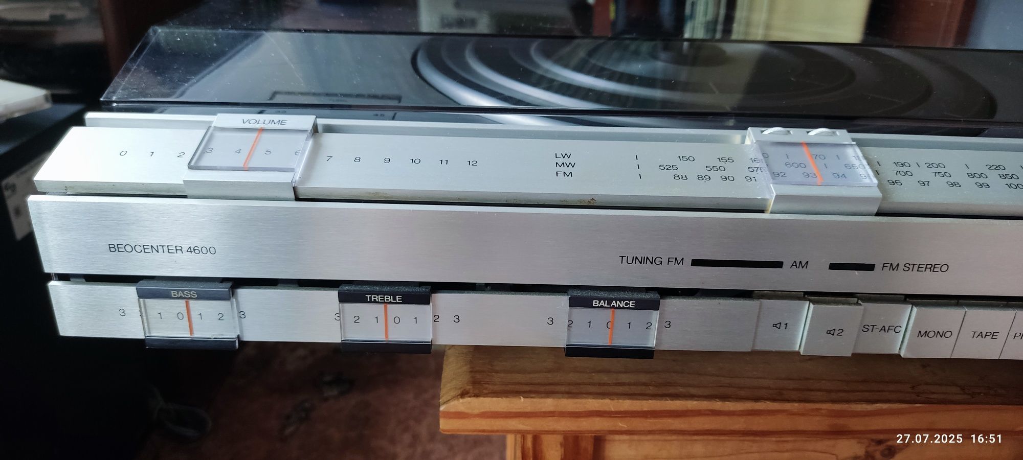 Bang& Olufsen BEOCENTER 4600