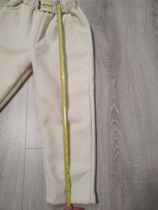 Утеплені вельветові джинси на дівчинку