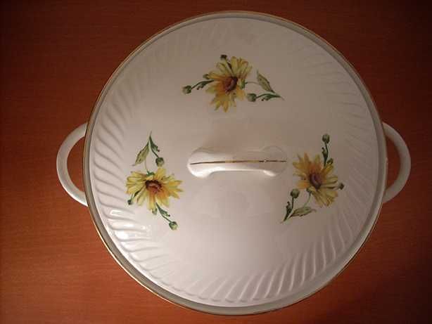 OPORTUNIDADE Precioso Serviço de Jantar Gien France, anos 50