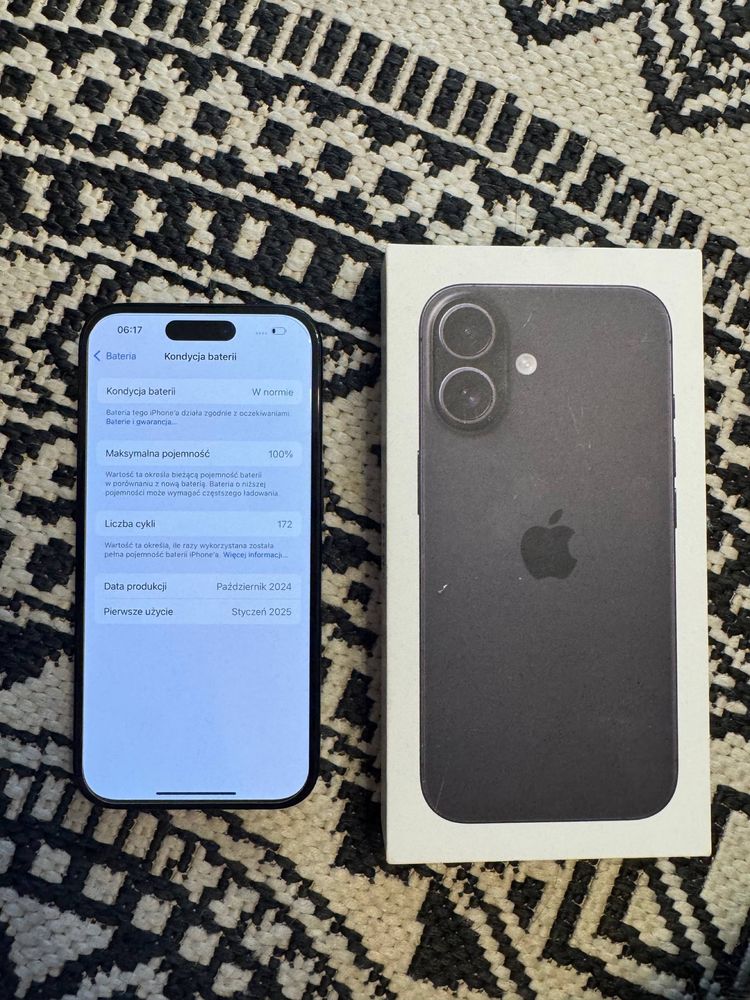 Iphone 16 black 128gb