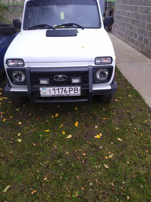 Ваз 2121 Нива в хорошому стані