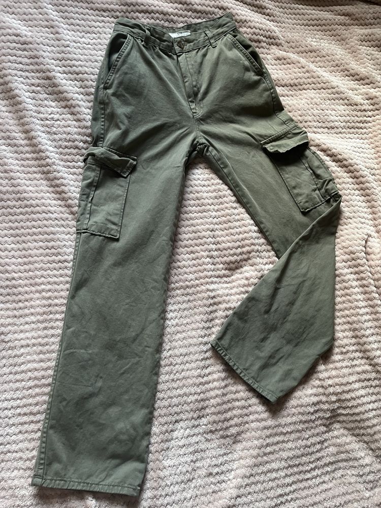 Spodnie cargo stradivarius