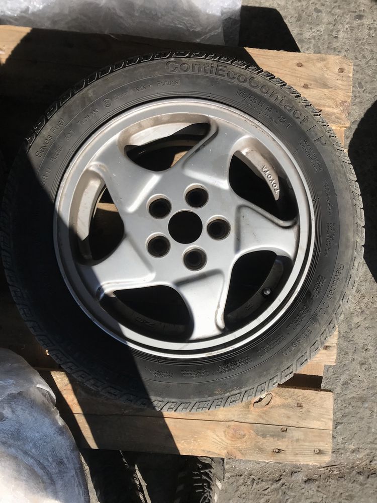 Диски з літньою резиною OZ toyota r14 5*100