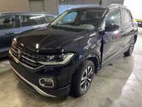 Volkswagen Taigo uszkodzony