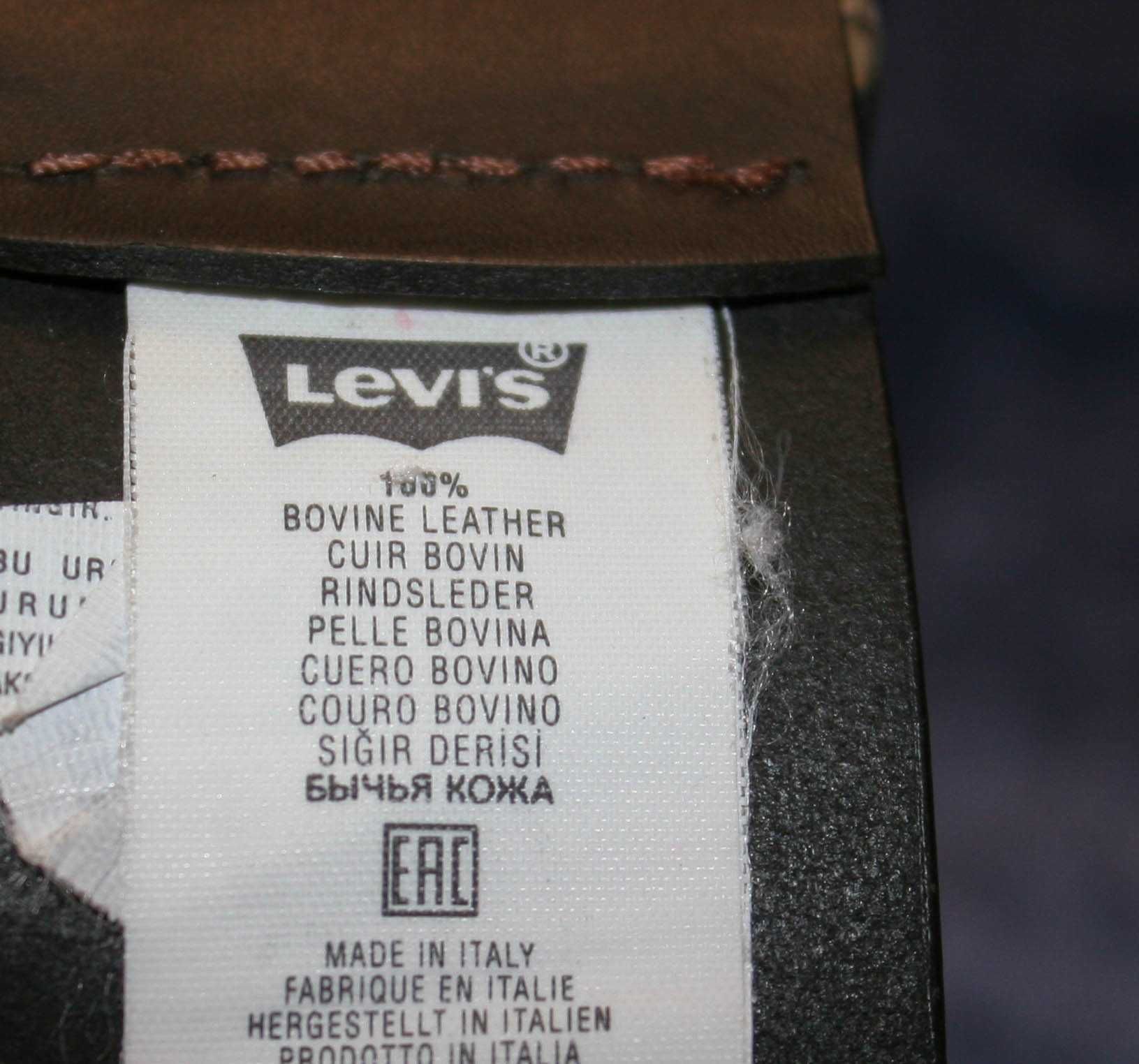 Шкіряний чоловічий ремінь Levi's