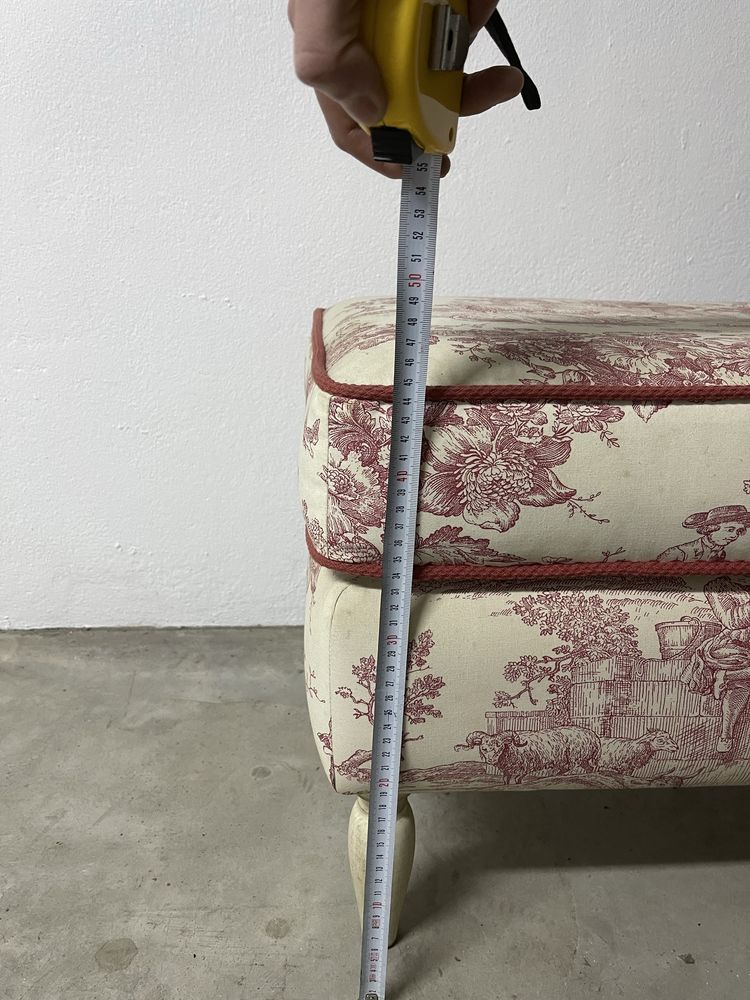 Banqueta estofada