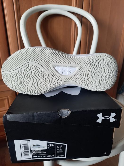 Nowe buty męskie Under Armour rozmiar 44,5