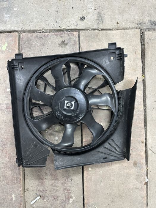 Вентилятор, радіатора кондиціонера тесла s