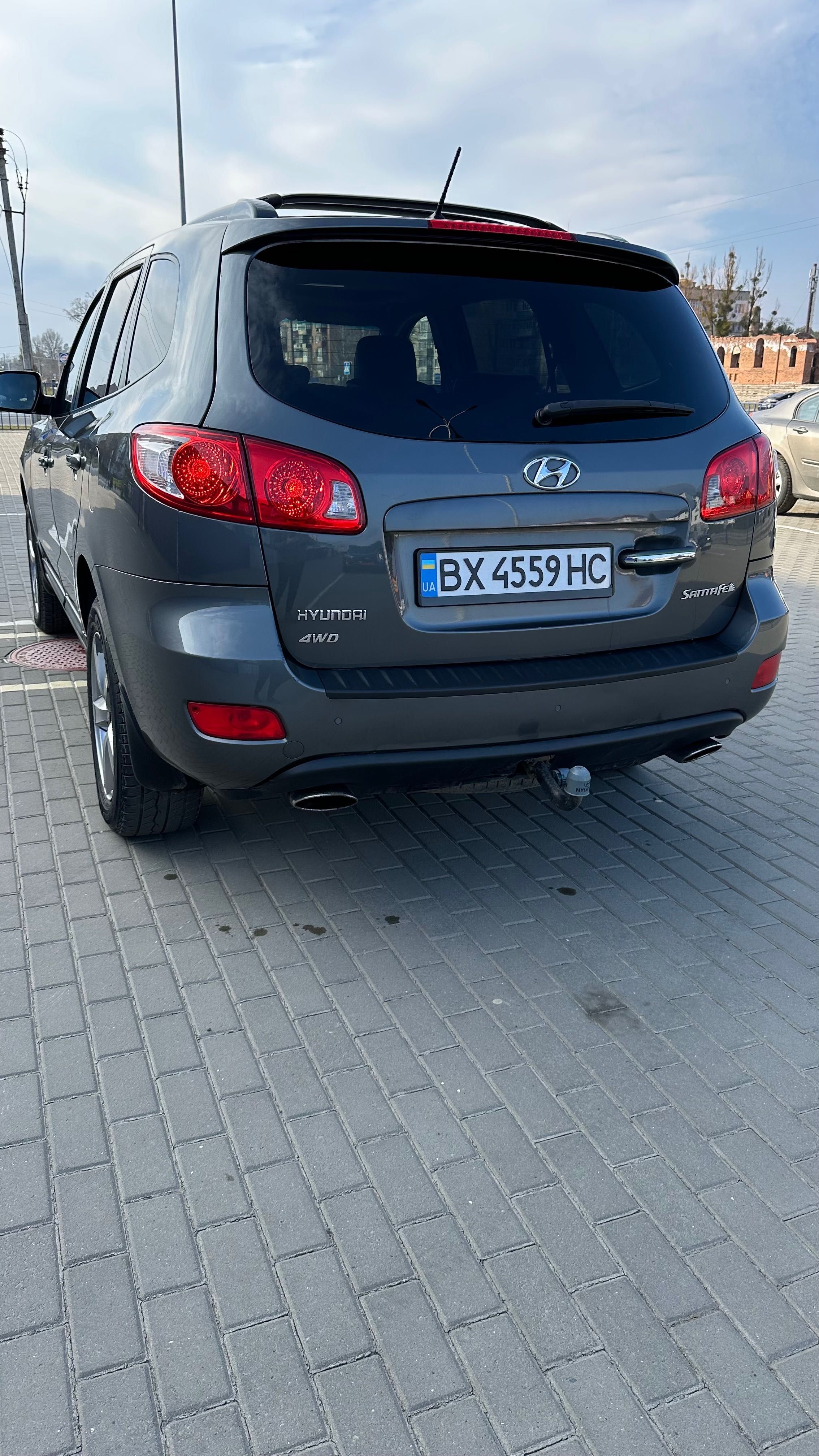 Продам Hyundai Santa Fe