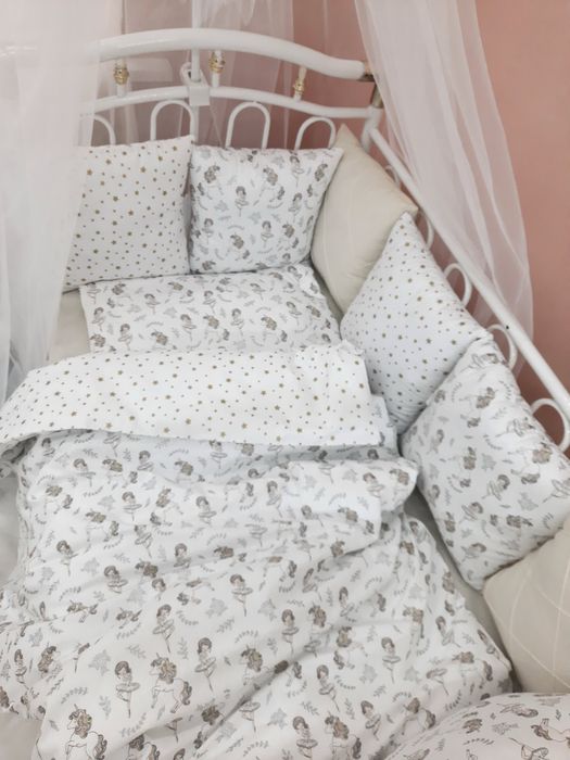 Бортики в ліжечко. Дитяча постіль. Кокон для немовля.