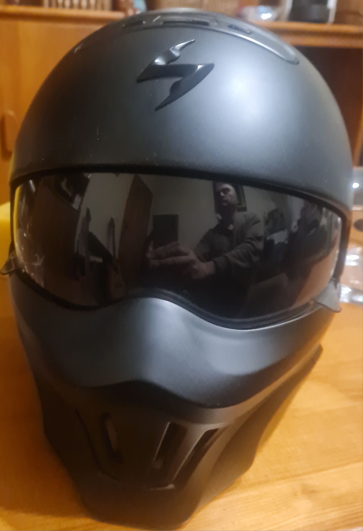 Capacete Scorpion exa como novo pouco uso