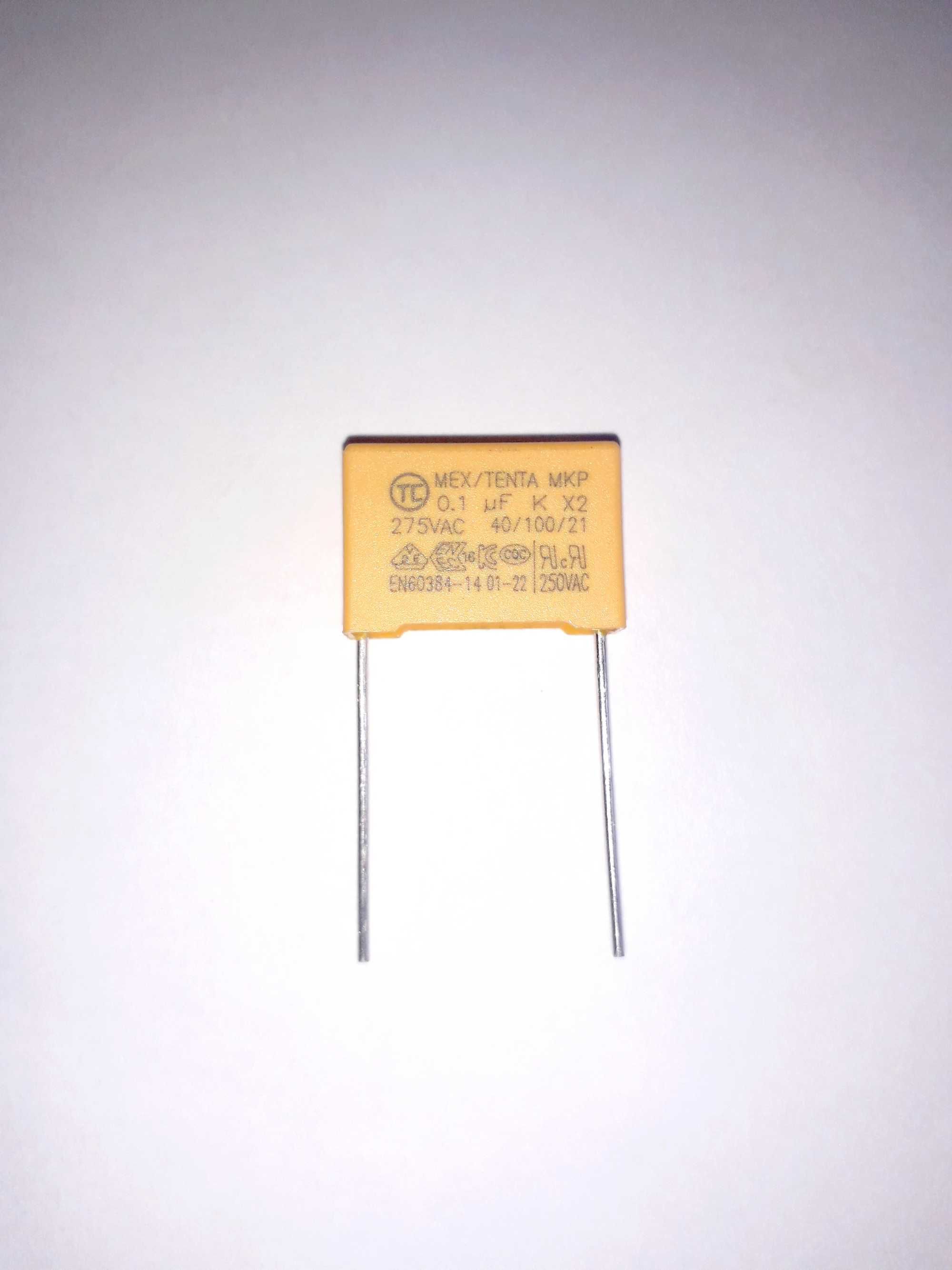 Capacitor de filme de polipropileno - 0.1 UF - 15mm