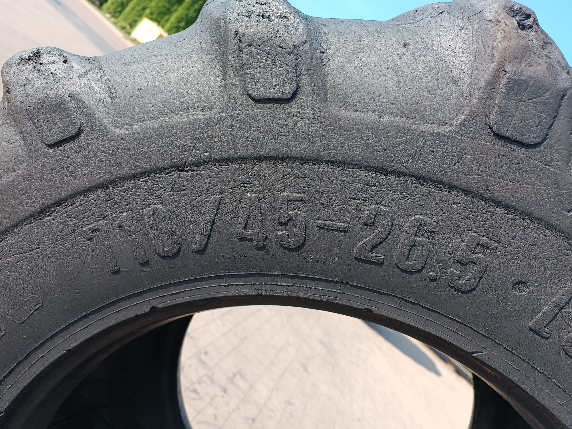 710/45R26.5 Alliance FORESTAR Radial LS-2 i Trelleborg Twin 422  710/4