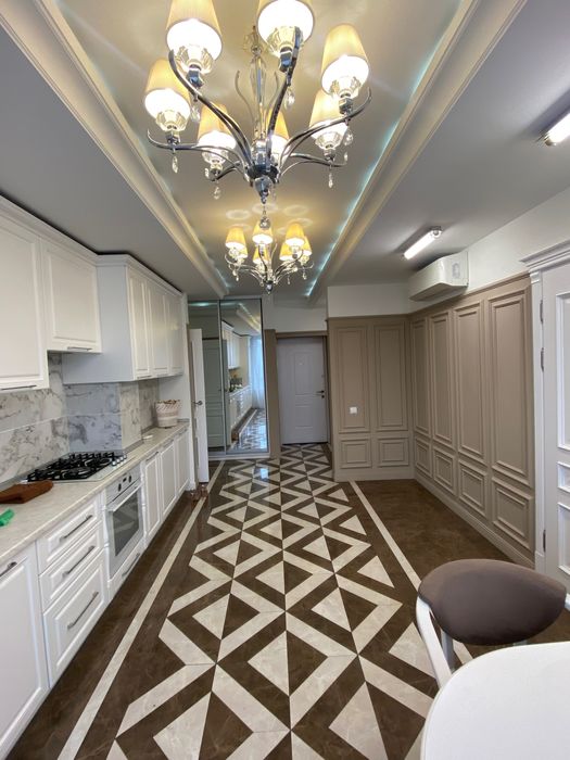 Оренда 2 кім. кв.новобуд вул. Бортнянського р-н «Британії»