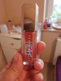 Fenty beauty gloss bomb