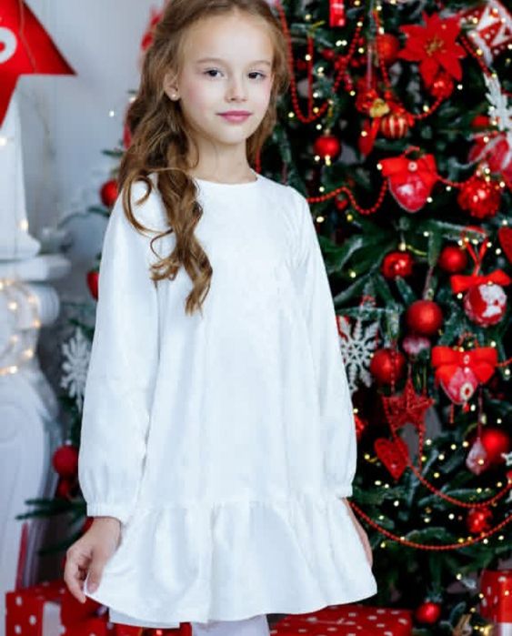 святкова сукня для дівчинки / плаття