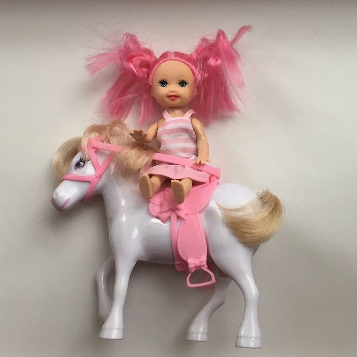 Лошадь лошадка Барби Barbie Mattel с упряжкой steffi evi horse 

лошад