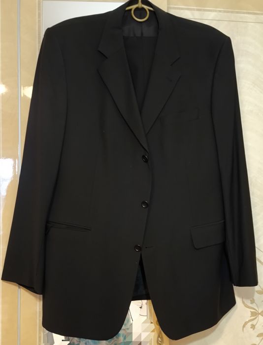 Чоловічий костюм, 58 розмір