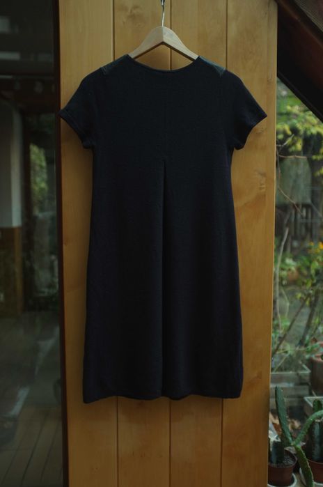 granatowa elegancka wełniana sukienka Massimo Dutti 100% wełna