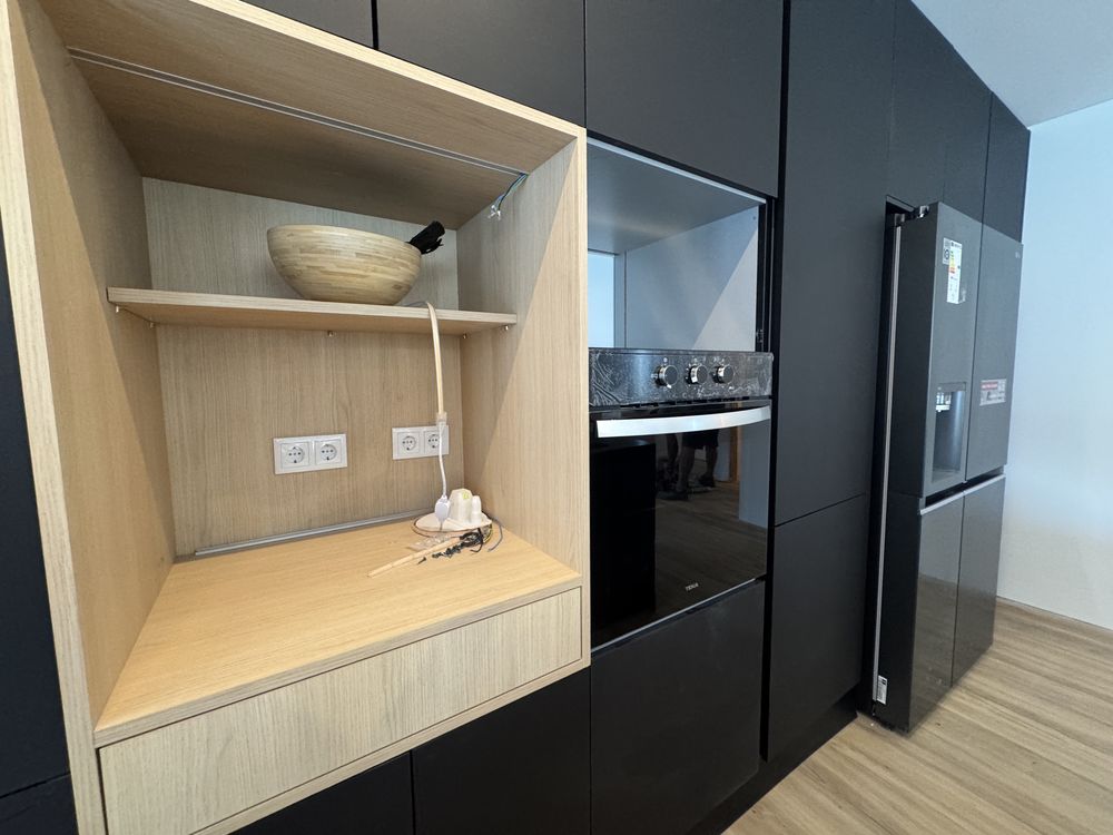 Moradia T4 nova com Jacuzzi, jardim privado e acabamentos de luxo