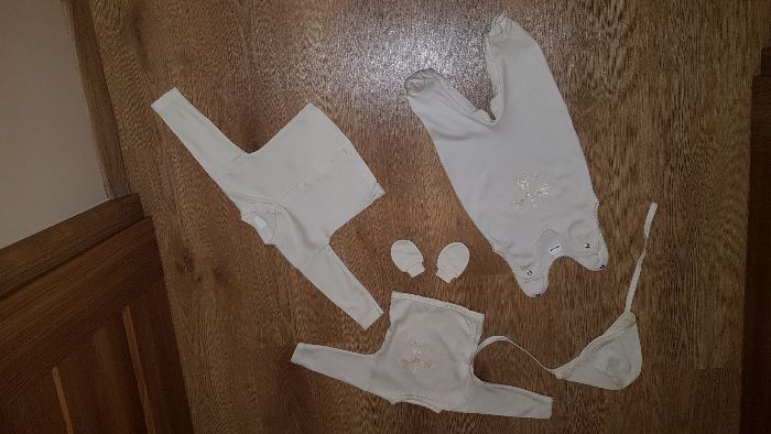 Wyprawka niemowlęca kaftanik + śpioszki frotka rozmiar 56-62