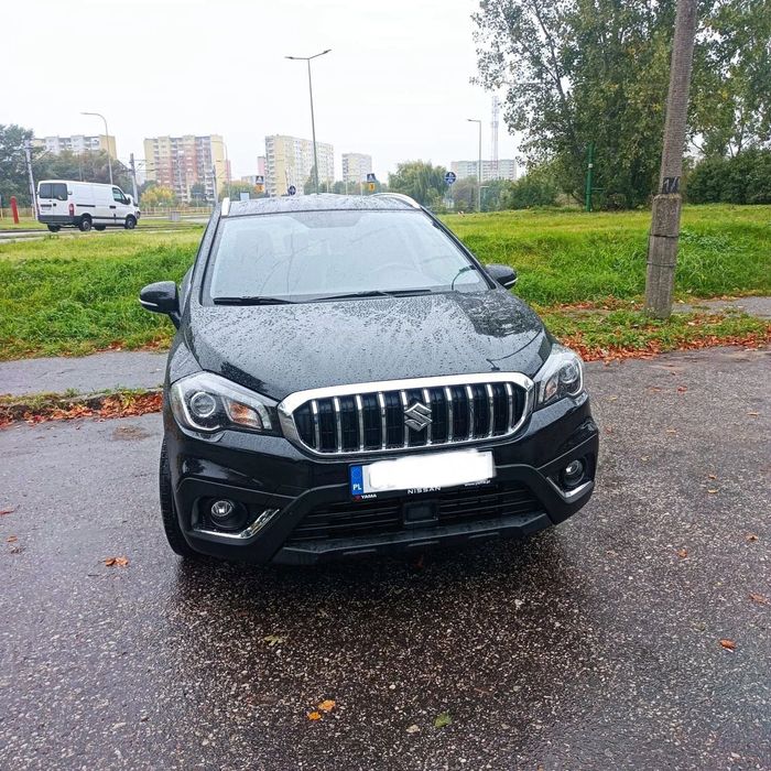 Suzuki SX4 S-Cross Stan idealny, kupiony w salonie dealera Suzuki.