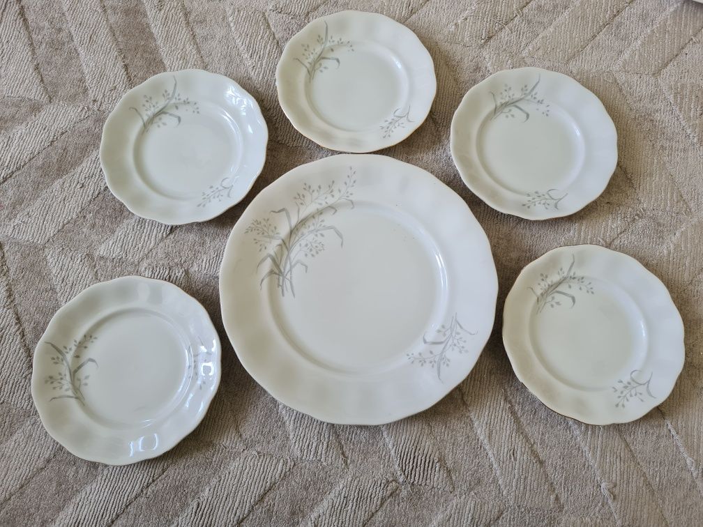 5 porcelanowych talerzy deserowych i 1 obiadowy Karolina