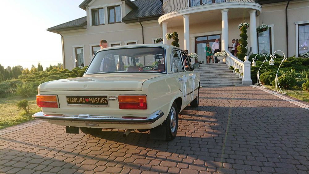 Fiat 125p  do Slubu fiatem klasyk klasykiem do slubu wynajem fiatem