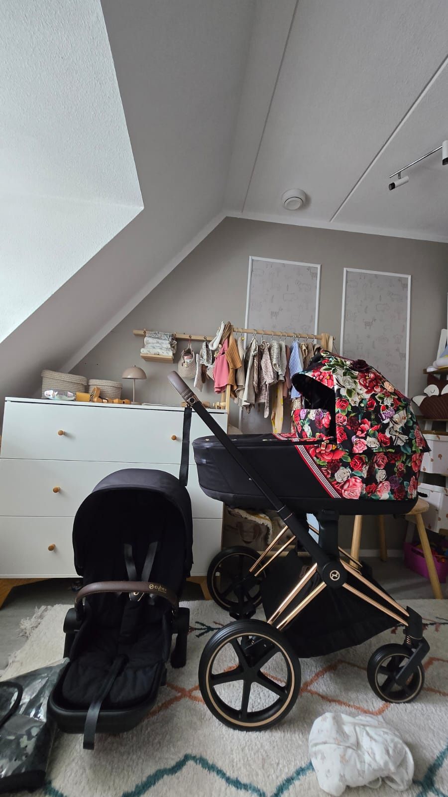 Wózek dziecięcy Cybex Priam Blosom Spring