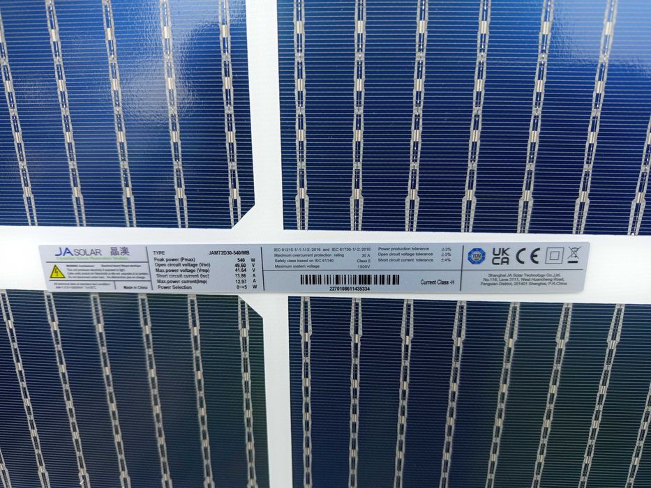 Panel Ja Solar 540 bifacial