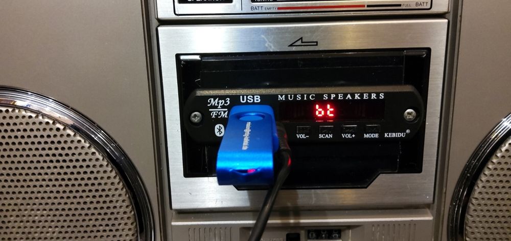 Радиоприёмник 80х с USB,Bluetooth,MicroSD,FM.