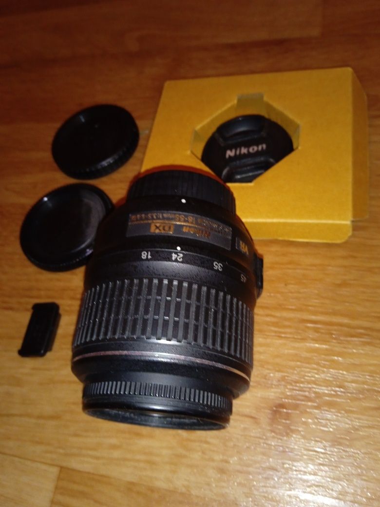 NIKON DX Nikkor AF-Sr 18-55 мм