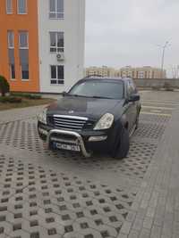 Продаю авто Ssang Yong Rexton