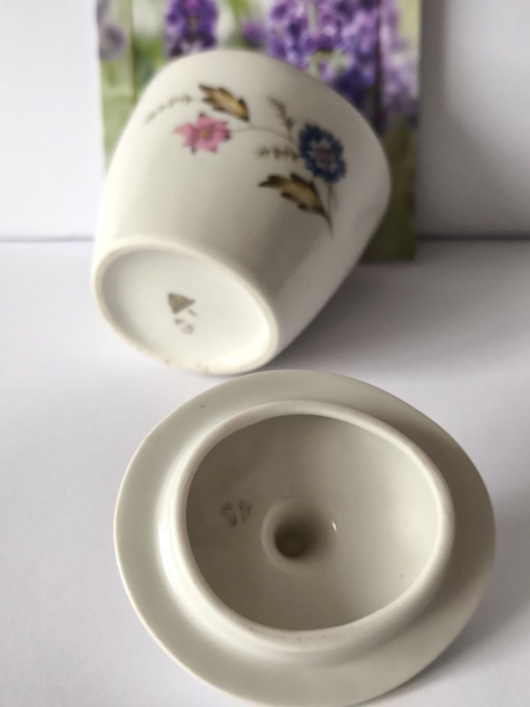 Cukiernica Chodzież piękna stara porcelana