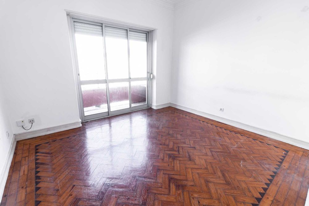 Apartamento T2 na Amadora