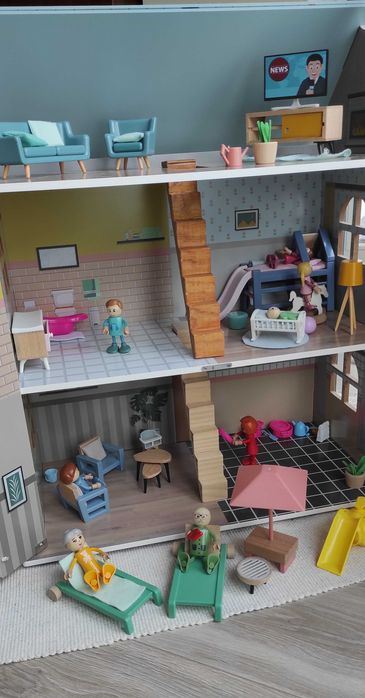 domek dla lalek z wyposażeniem LIDL