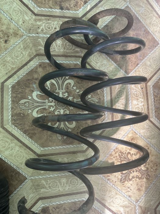 Опорники,пыльники, отбойники Golf 4