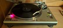 Gramofon Technics SL 1200 MK5