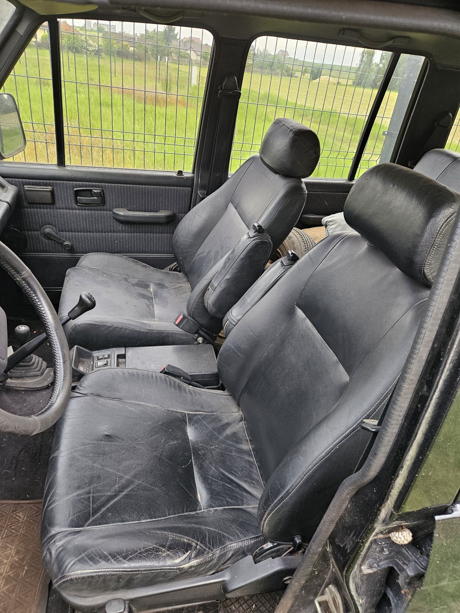 Isuzu Trooper 2.8 tdi 1999 rok na części