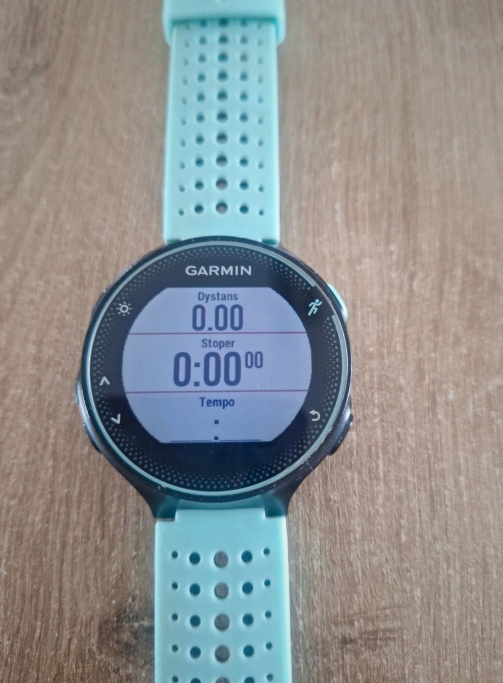 Zegarek Garmin Forerunner 235