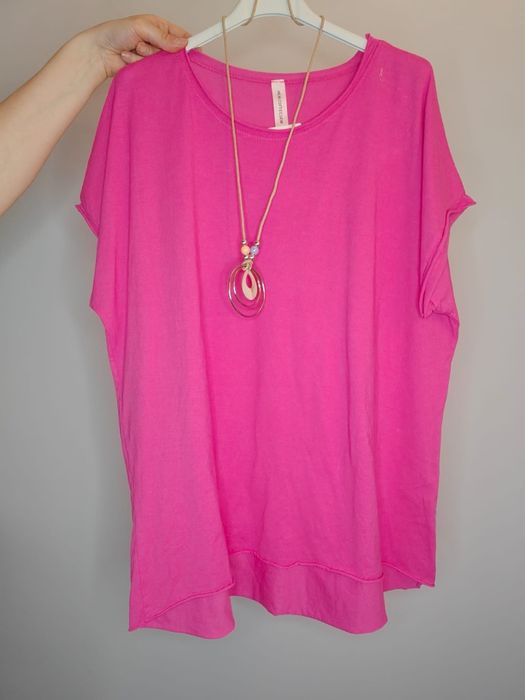 Nowa bluzka damska z wisiorkiem