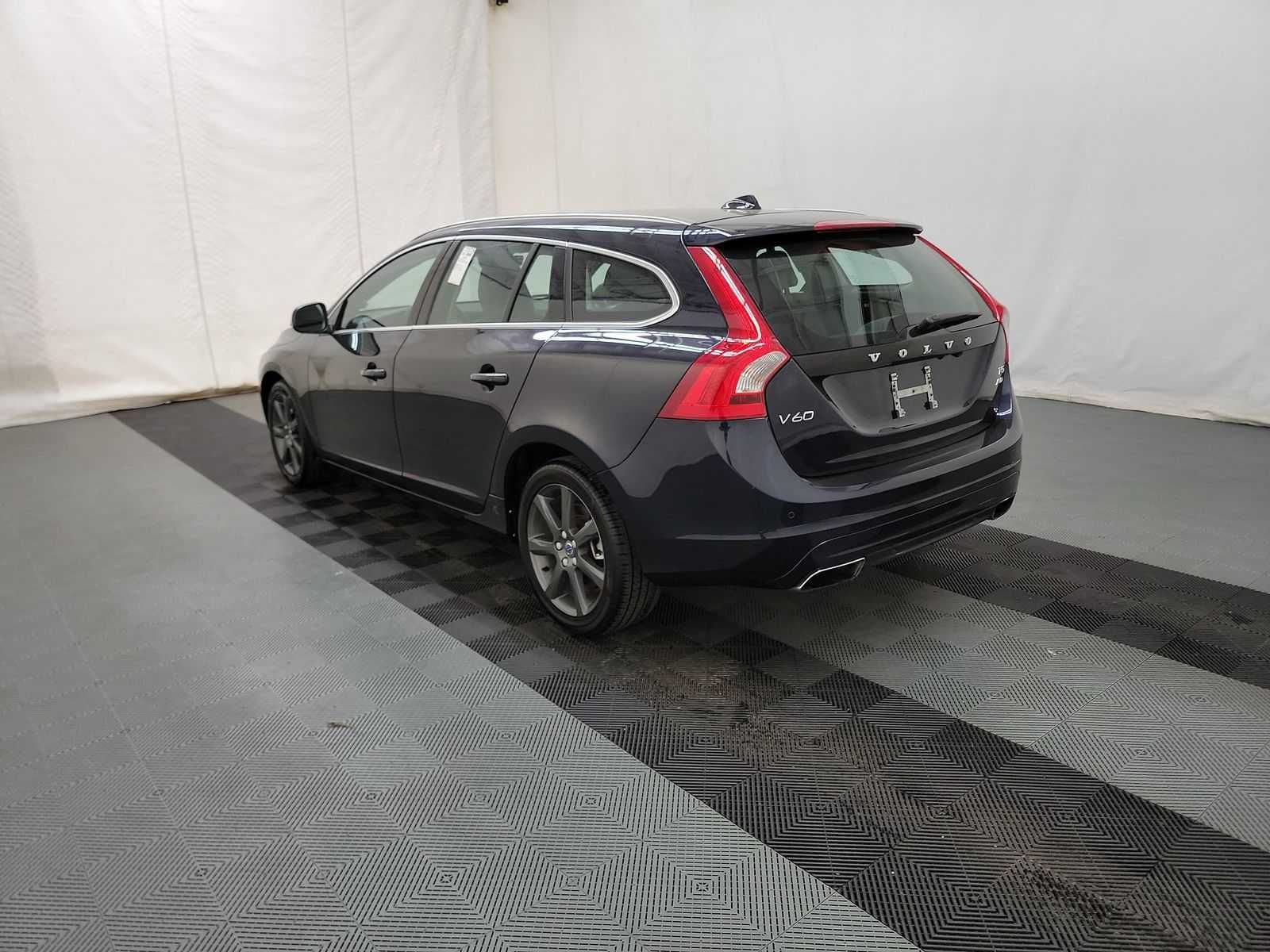 2016 Volvo V60 T5 Premier