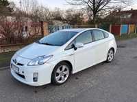 PRIUS III hybryda i gaz