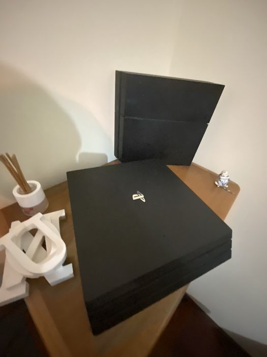 ps4 pro e ps4 500gb