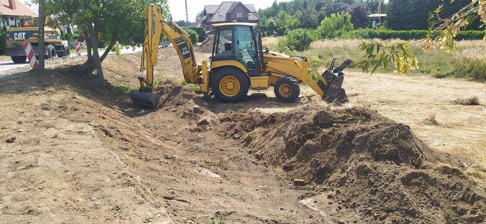 Komatsu Wb93R5EO  Komatsu WB93R5EO