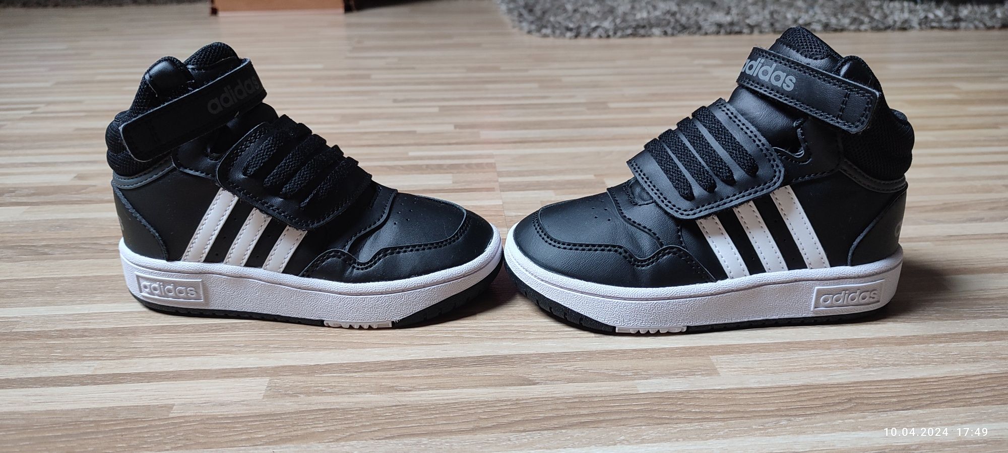 Czarne adidasy chłopięce, firmy adidas, rozmiar 27