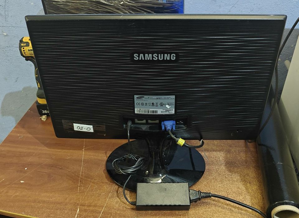 ЛЭД монитор samsung bx2231