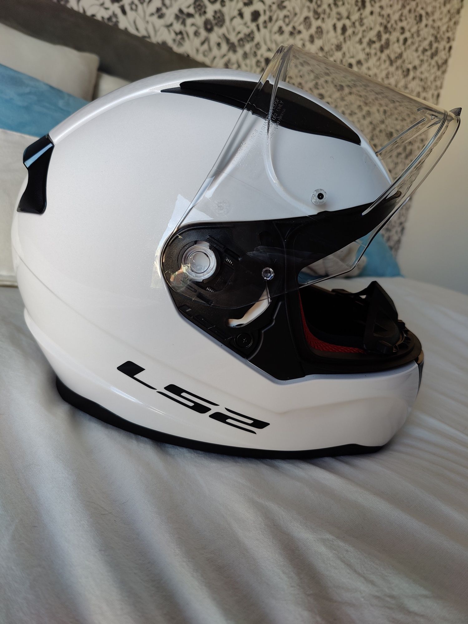 Capacete LS2 + luvas MTECH  como NOVOS