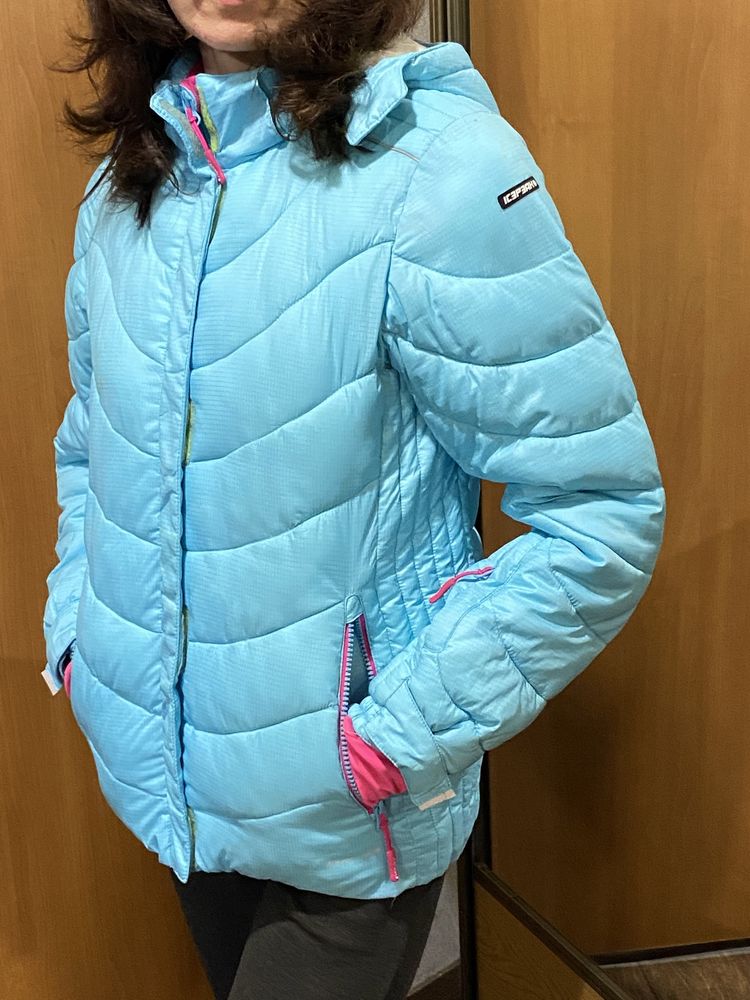 Блакитна курточка icepeak (зимова,лижна)